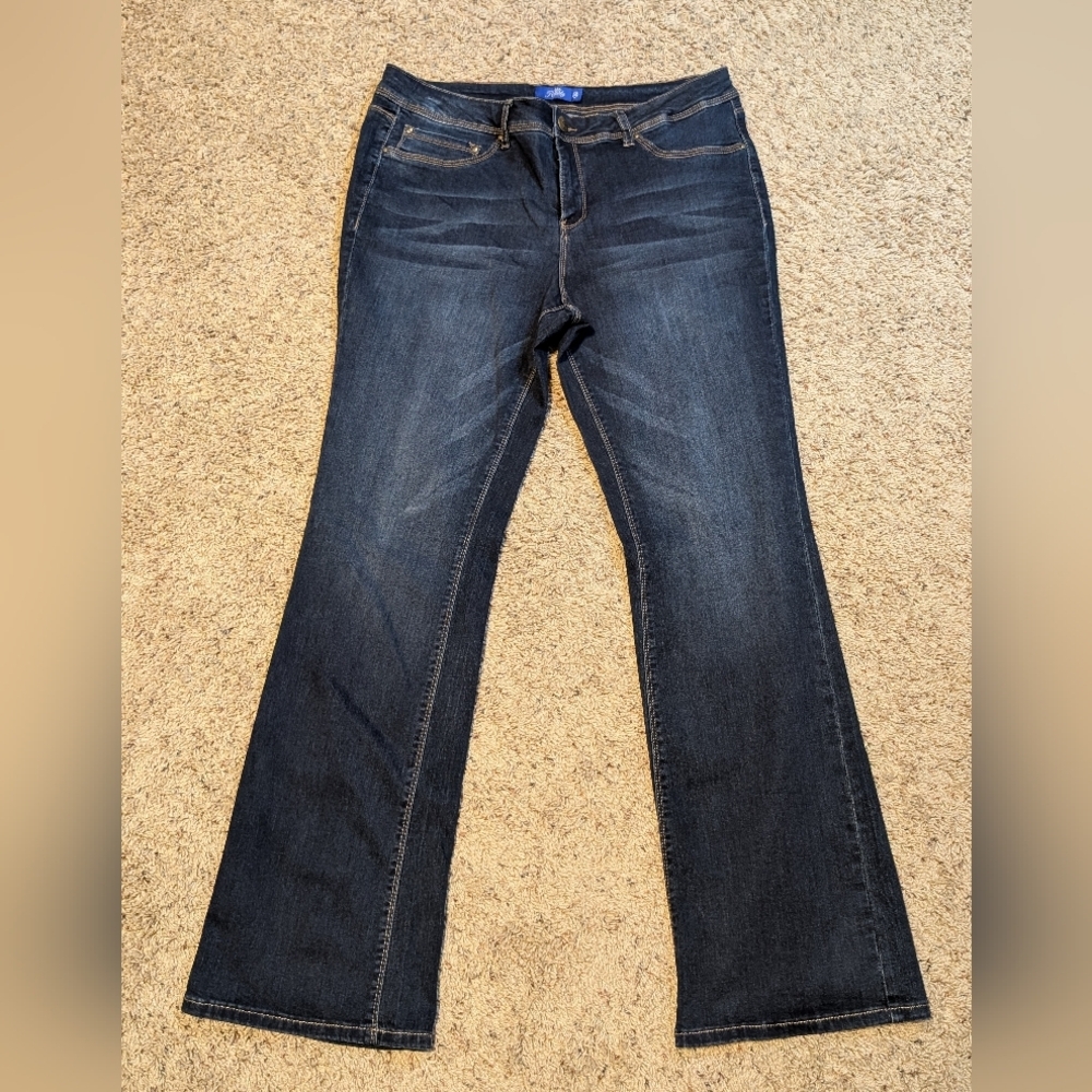 ROYALTY BY YMI STRETCH Boot cut JEANS Bling Pockets Sz 14 - Picture 2 of 9